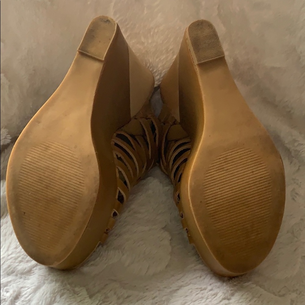 Wedges - Picture 4 of 4